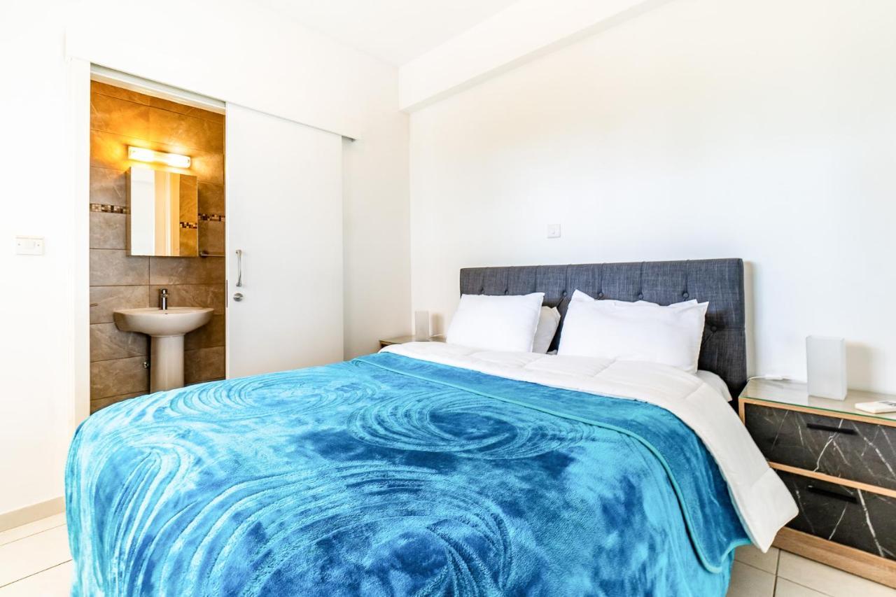 Villa Oasis By Ezoria Villas Coral Bay Luaran gambar